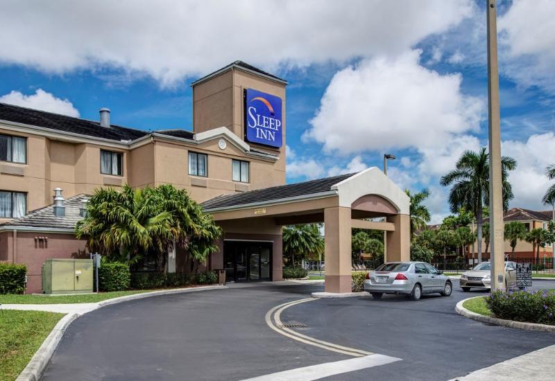 Sleep Miami Airport Gasthof 2*